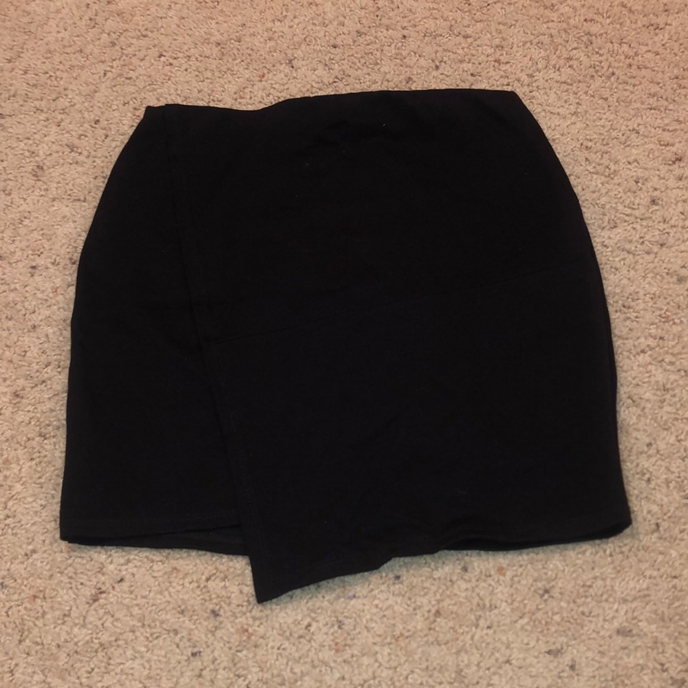 Black skirt